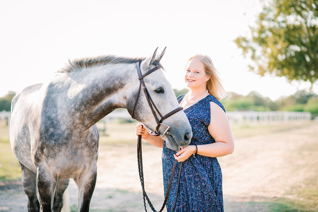 Welcome  Lauren Mauldin, Senior Editor for "The Plaid Horse"