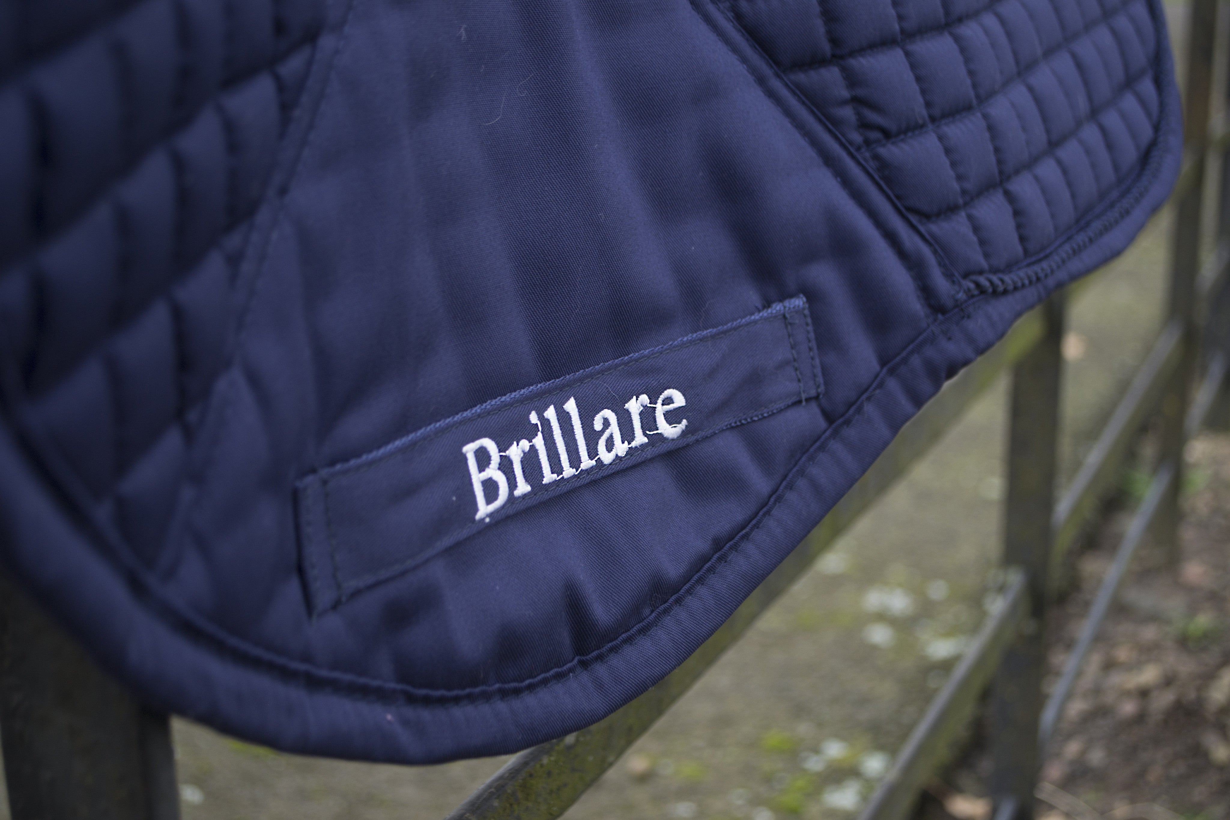 Plain Close Contact Saddlepads