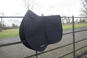 Plain Close Contact Saddlepads