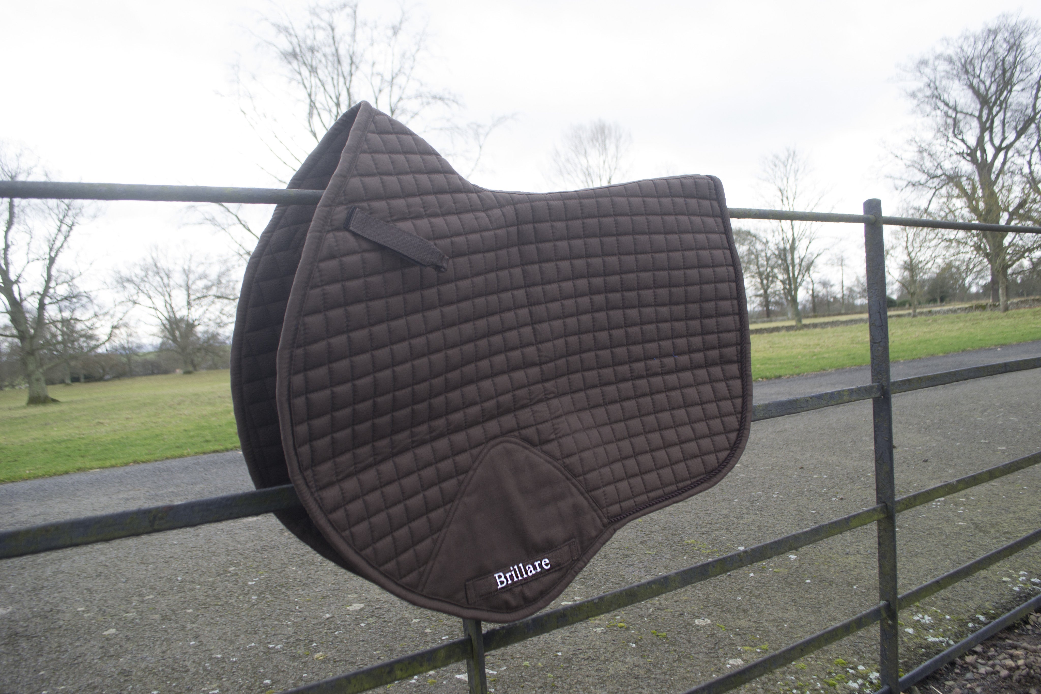 Plain Close Contact Saddlepads