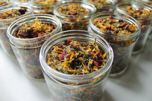 Soak Herbal Bath Blend by Wildcraft (Fleurs de Bain) (480 ml)