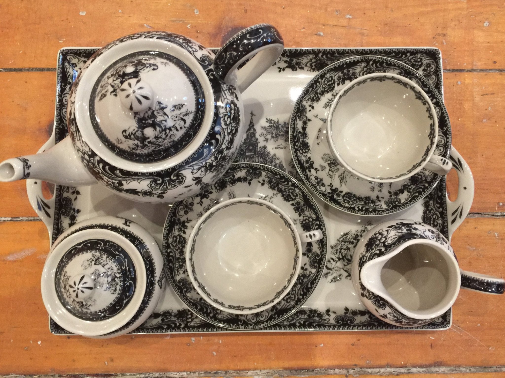 Porcelain Tea Set