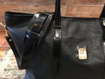 Load image into Gallery viewer, JET SETTER BAG - PATENT BLACK
