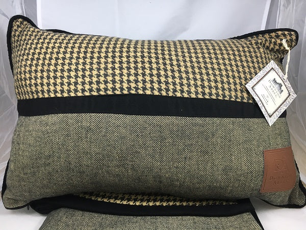 Downton Abbey Hunt Club Pillow Black & Tan
