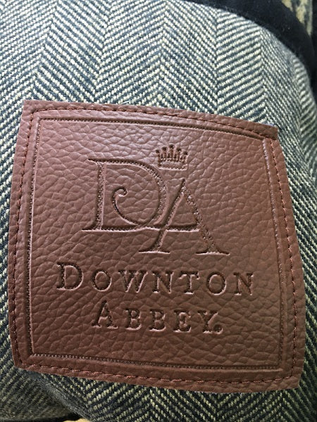 Downton Abbey Hunt Club Pillow Black & Tan
